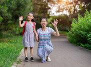 Ms. Lee and her daughter from Japan